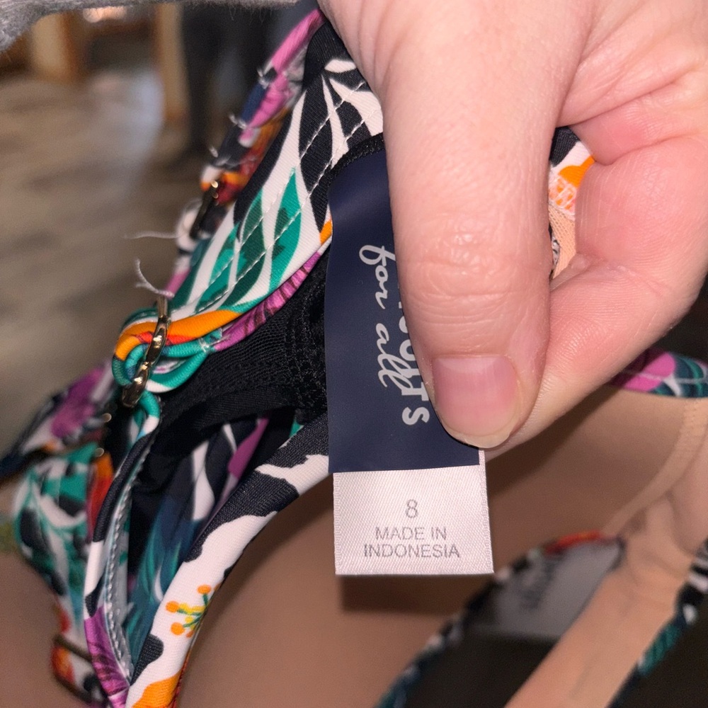 NWT Swimsuits For All Floral Black One Piece - Picture 3 of 3